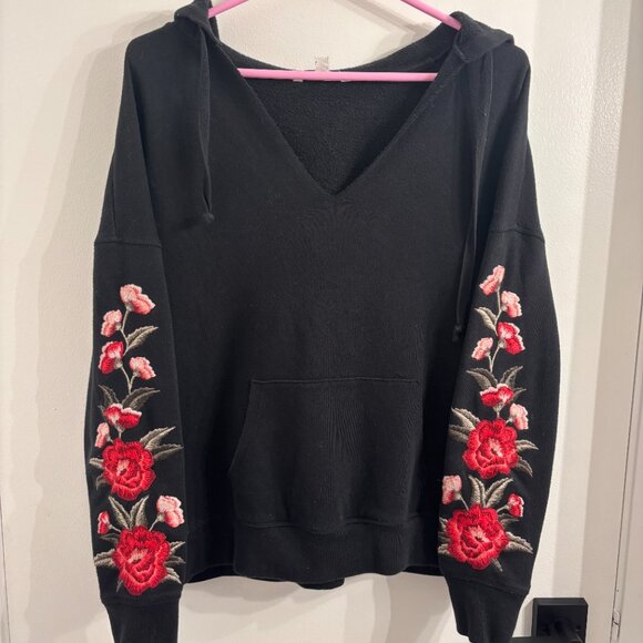 American Eagle Embroidered Hoodie - Picture 7 of 7